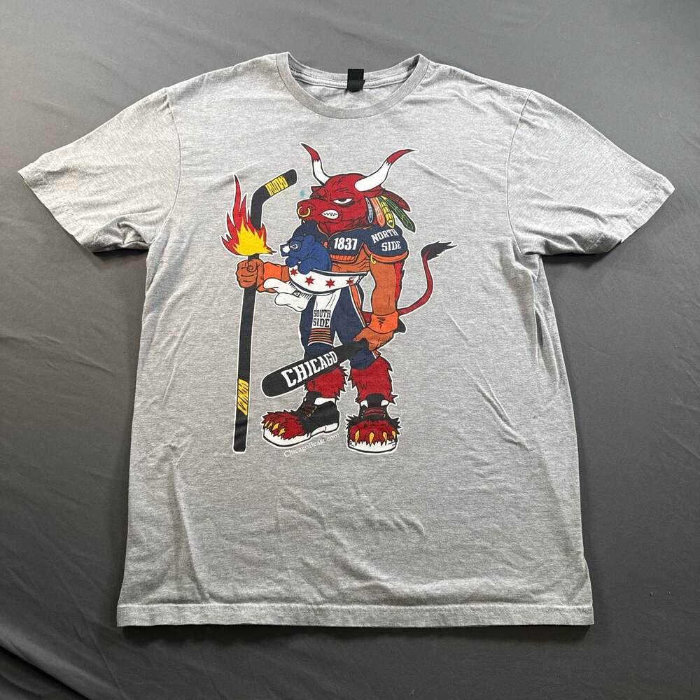 Chicago Beast Hockey Graphic T-Shirt Gildan Gray Mens Medium